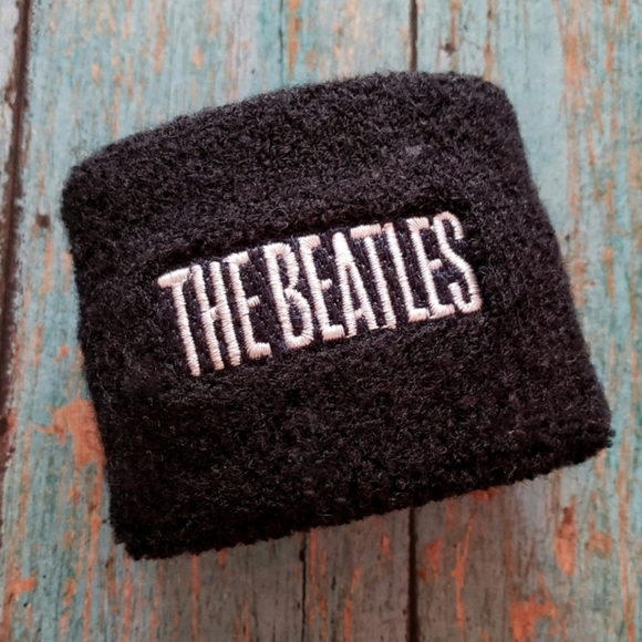 Accessories - the beatles black and white logo wristband